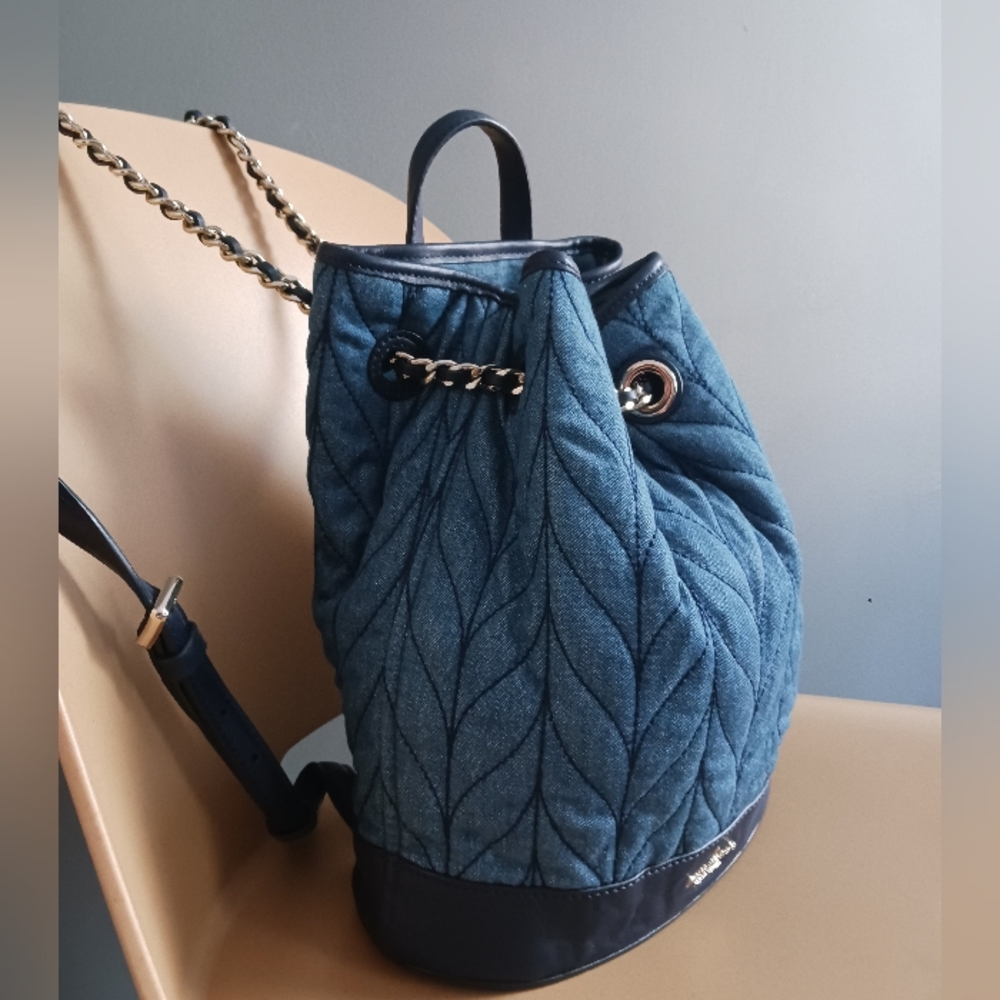 KATE SPADE BRIAR LANE QUILTED DENIM BACKPACK excellent condition - Picture 3 of 12